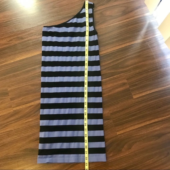 Bebe • Striped One shoulder BodyCon Dress - Picture 4 of 5